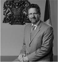 Photographe de l’honorable Chuck Strahl, P.C., Président